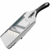 Slicer for fruits and vegetables